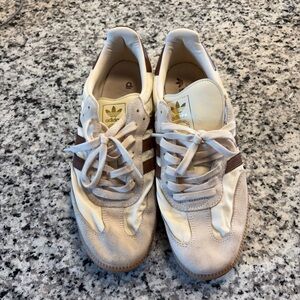 Adidas Sambas
